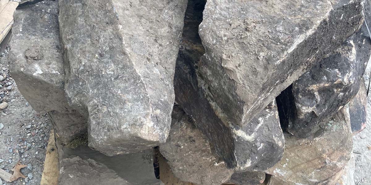 Large Landscaping Boulders, Stones & Rocks Atlanta Landscape Materials